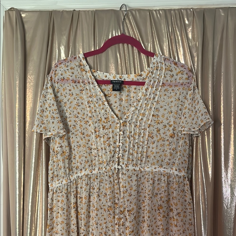 Torrid Floral Pintuck Babydoll Dress in Cream & Mustard